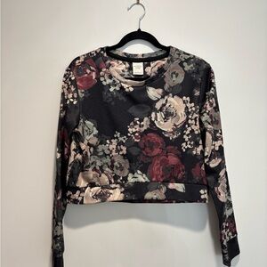 Abercrombie & Fitch Floral Black Crop Top